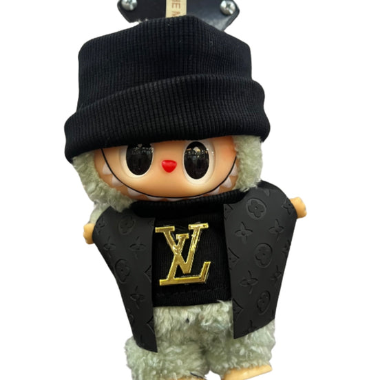 Black Shirt w Vest & Hat