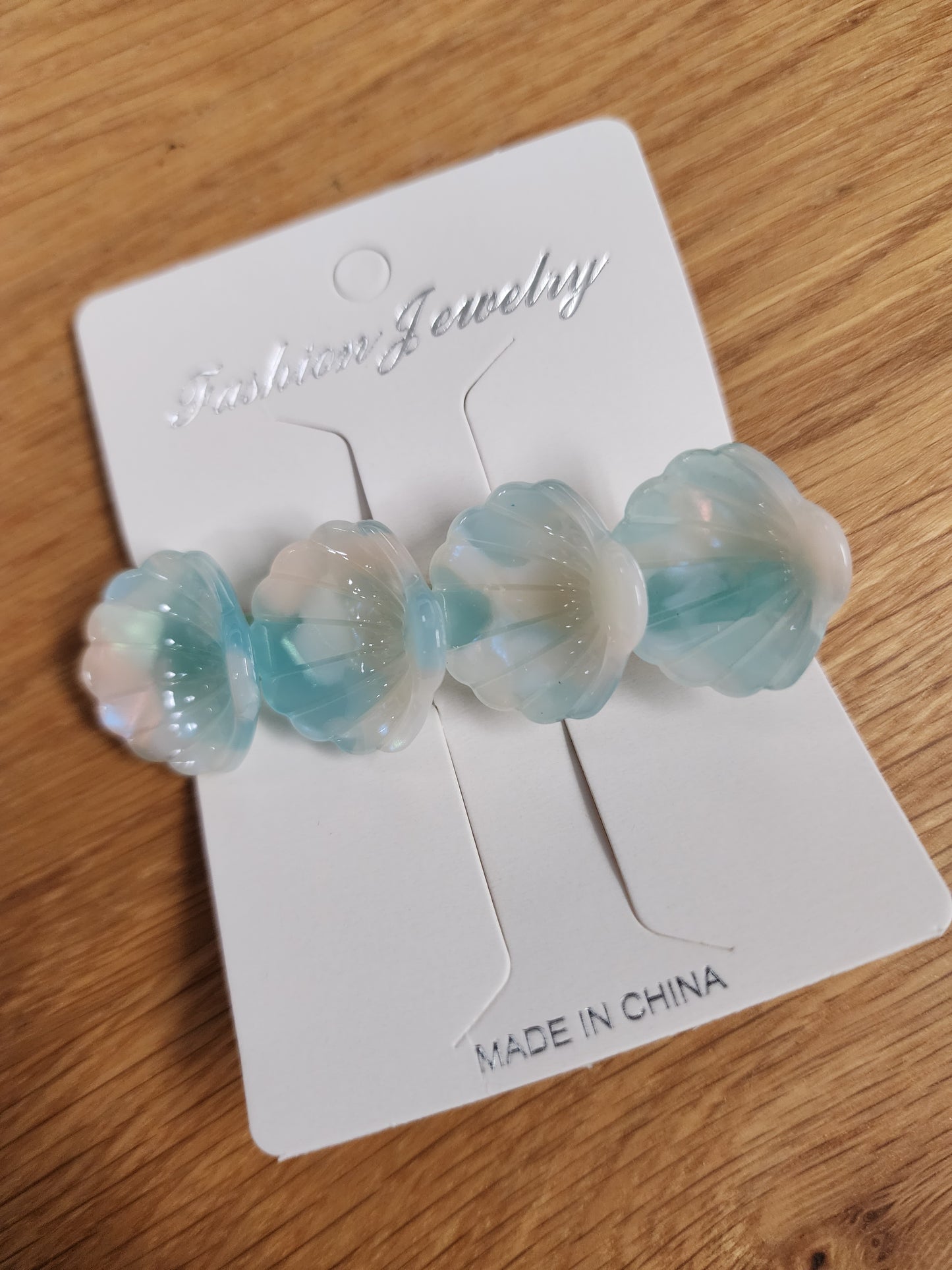 Small Clam Clip