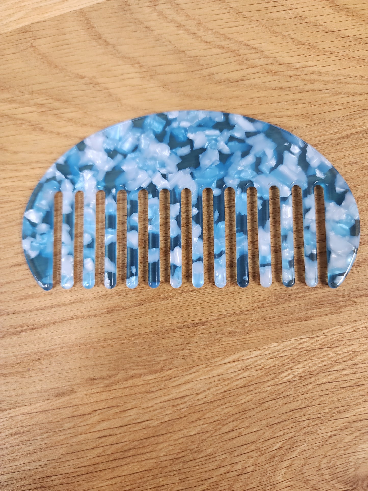 Large Comb