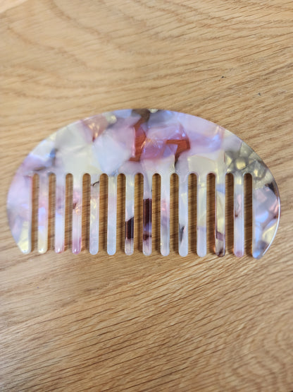 Large Comb